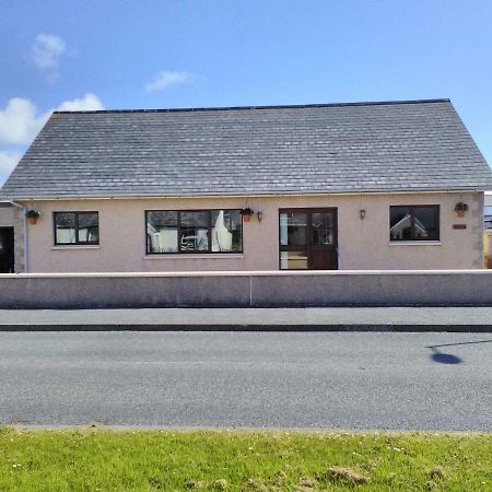 Kells Roadside Apartment Hamnavoe Bagian luar foto