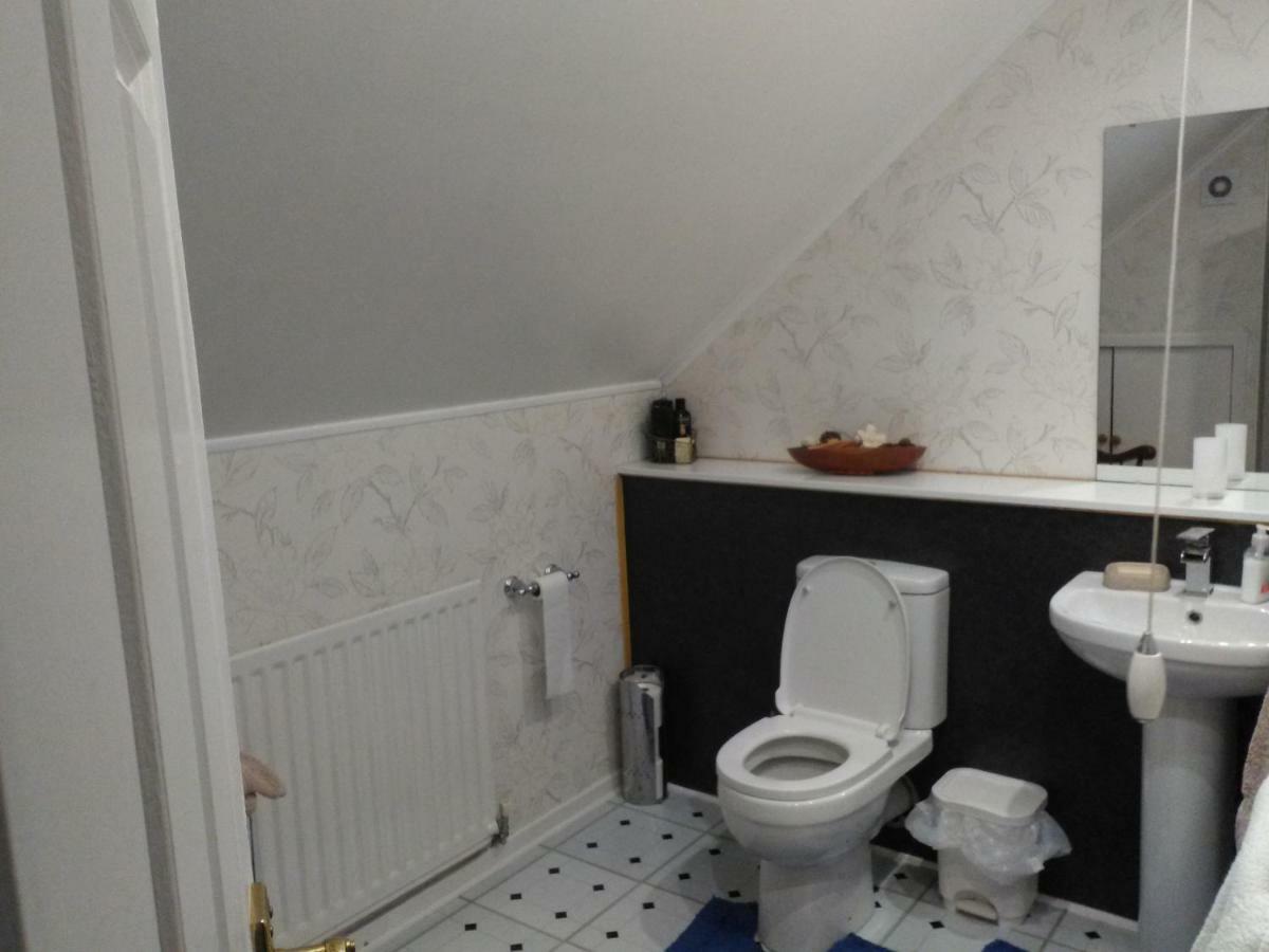 Kells Roadside Apartment Hamnavoe Bagian luar foto